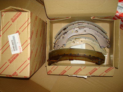 04495-60070,Toyota Land Cruiser Brake Shoe 0449560070